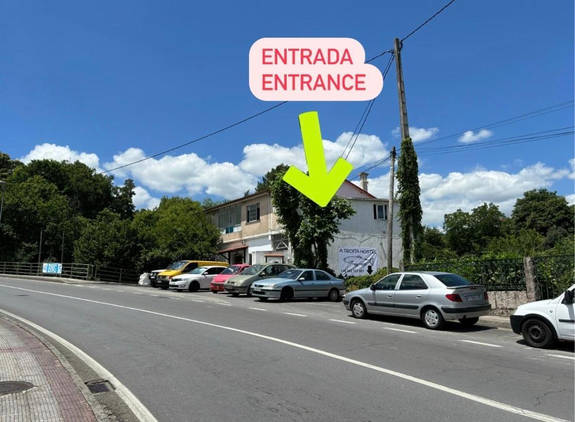 A Troita Hostel Only Pilgrims Solo Peregrinos Tui Exterior photo